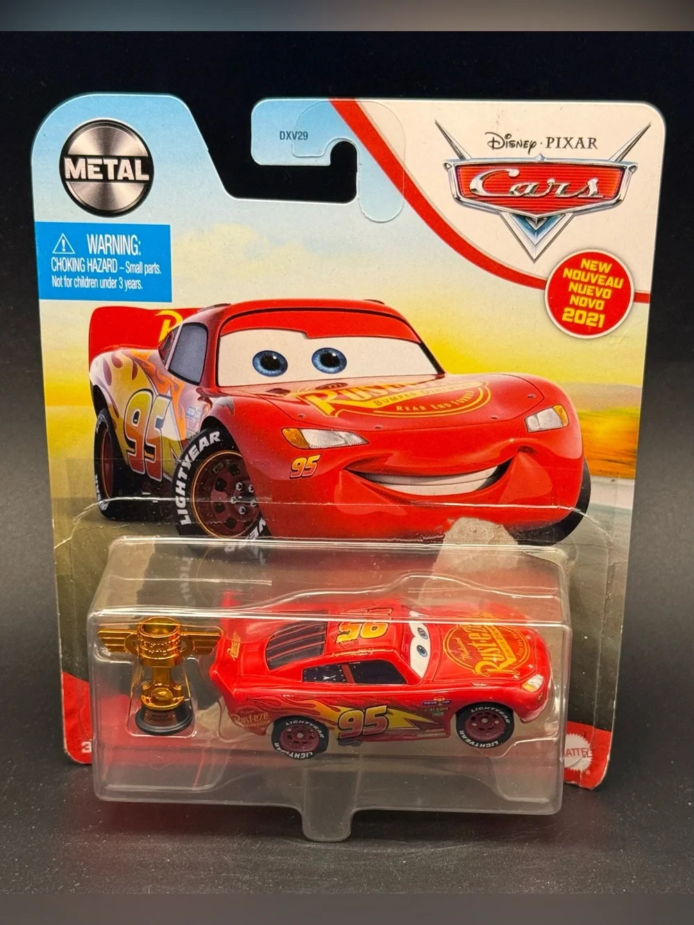 Disney Pixar Cars Metal Lightning McQueen w/Piston Cup New ⭐️ PLEASE READ ⭐️